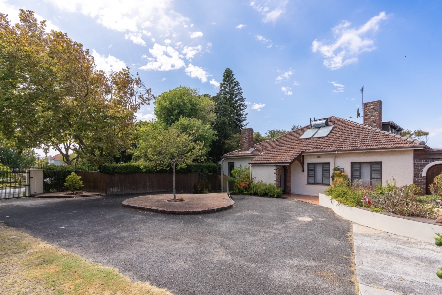 3 Bedroom Property for Sale in Pinelands Western Cape